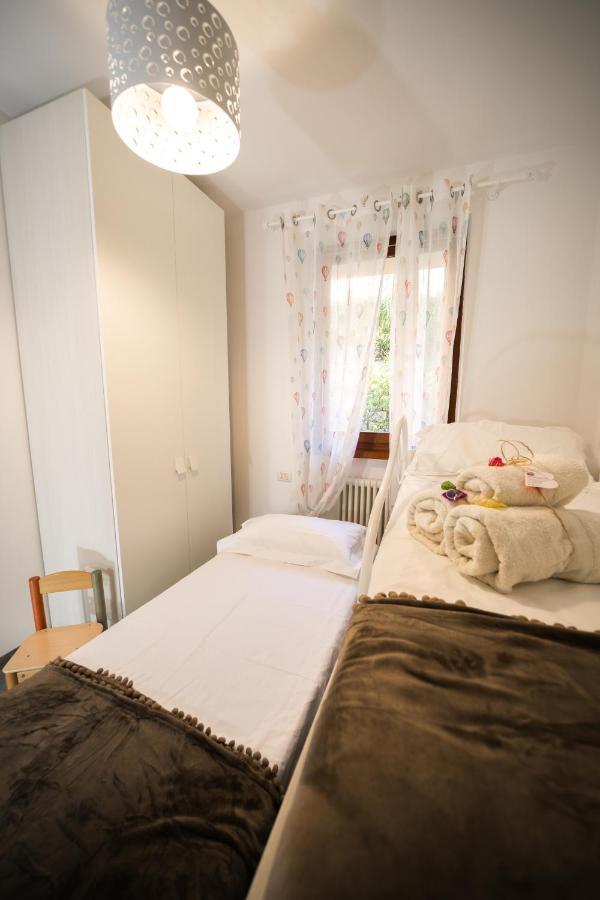 브렌조네 술 가르다 Ulivi Beth'S House 아파트 외부 사진